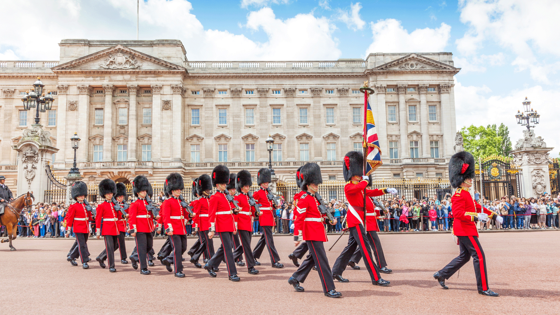 Changing of the Guard - Classic Taxi Tours of London